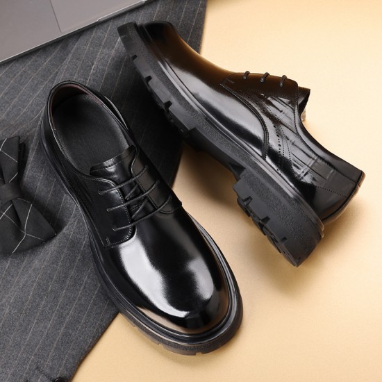 New autumn men's leather shoes, large toe commuter thick-soled genuine leather men's shoes, top-grain cowhide, luxury black British style New autumn men's leather shoes, large toe commuter thick-soled genuine leather men's shoes, top-grain cowhide, luxury black British style