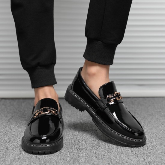Summer casual leather shoes for men, breathable slip-on loafers, Korean-style versatile cross-border men's shoes, British loafers Summer casual leather shoes for men, breathable slip-on loafers, Korean-style versatile cross-border men's shoes, British loafers