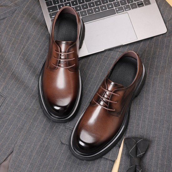New autumn men's leather shoes, large toe commuter thick-soled genuine leather men's shoes, top-grain cowhide, luxury black British style New autumn men's leather shoes, large toe commuter thick-soled genuine leather men's shoes, top-grain cowhide, luxury black British style