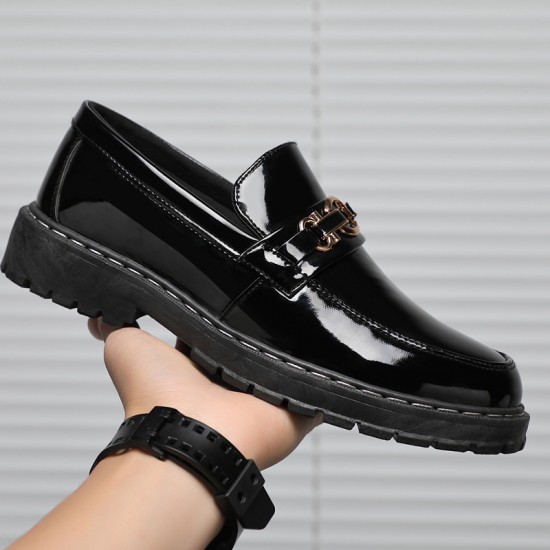 Summer casual leather shoes for men, breathable slip-on loafers, Korean-style versatile cross-border men's shoes, British loafers Summer casual leather shoes for men, breathable slip-on loafers, Korean-style versatile cross-border men's shoes, British loafers
