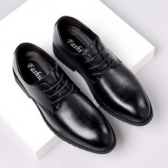 Men's leather shoes, business formal, genuine leather soft-soled, breathable, cross-border casual shoes, British-style groom's wedding suit derby shoes. Men's leather shoes, business formal, genuine leather soft-soled, breathable, cross-border casual shoes, British-style groom's wedding suit derby shoes.